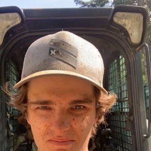 Meet your Posher, Mitchell